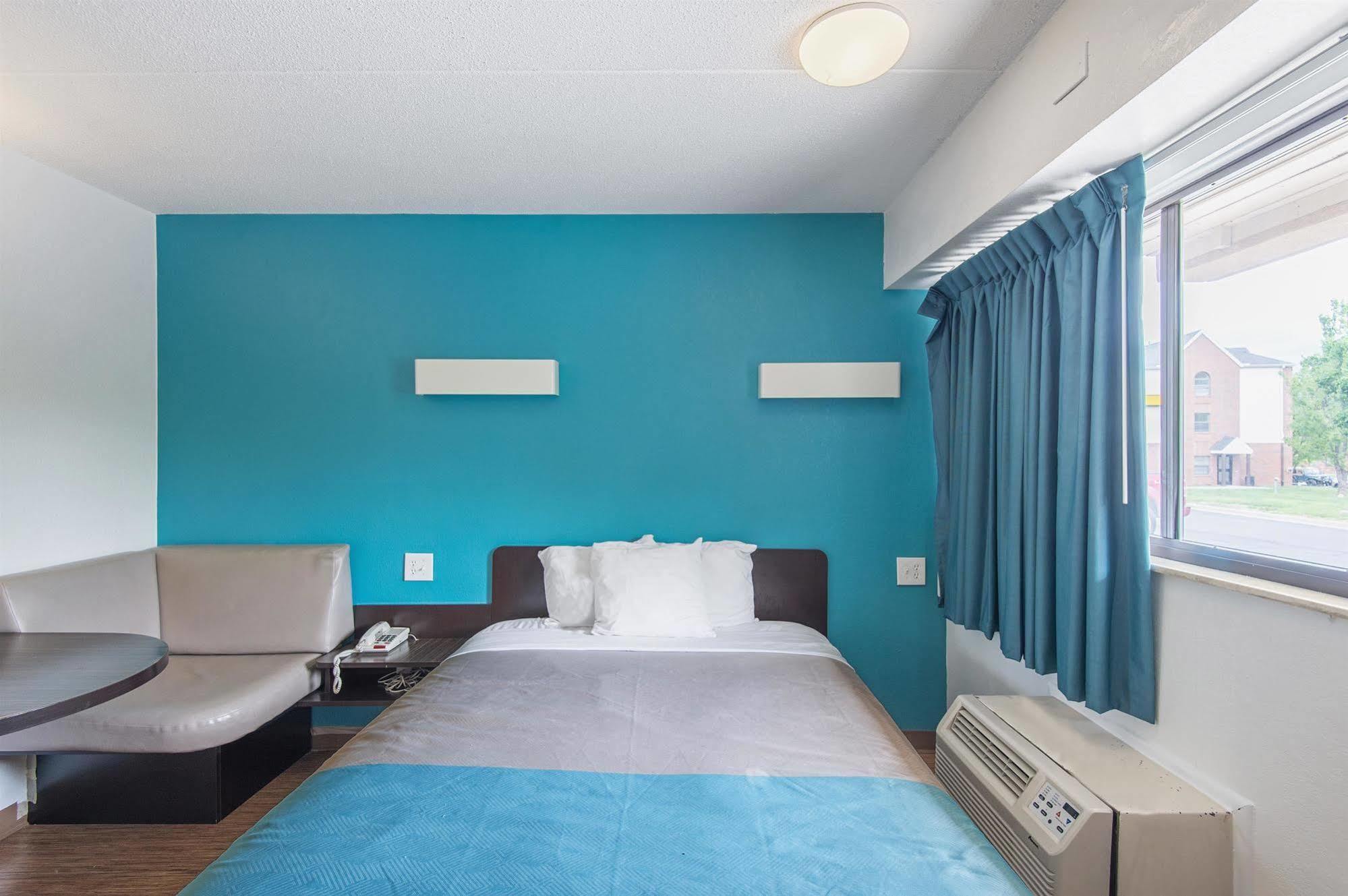 Motel 6-Overland Park, Ks מראה חיצוני תמונה